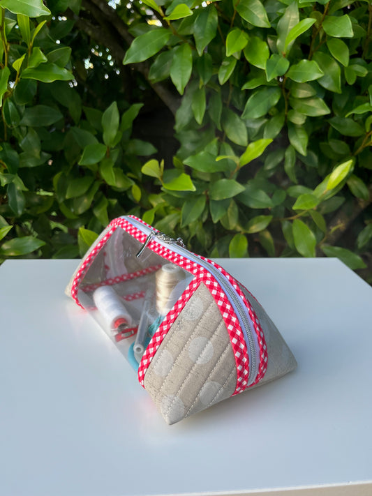 Clearly Trixie pouch - Grunge Hits The Spot (Moda Fabrics)