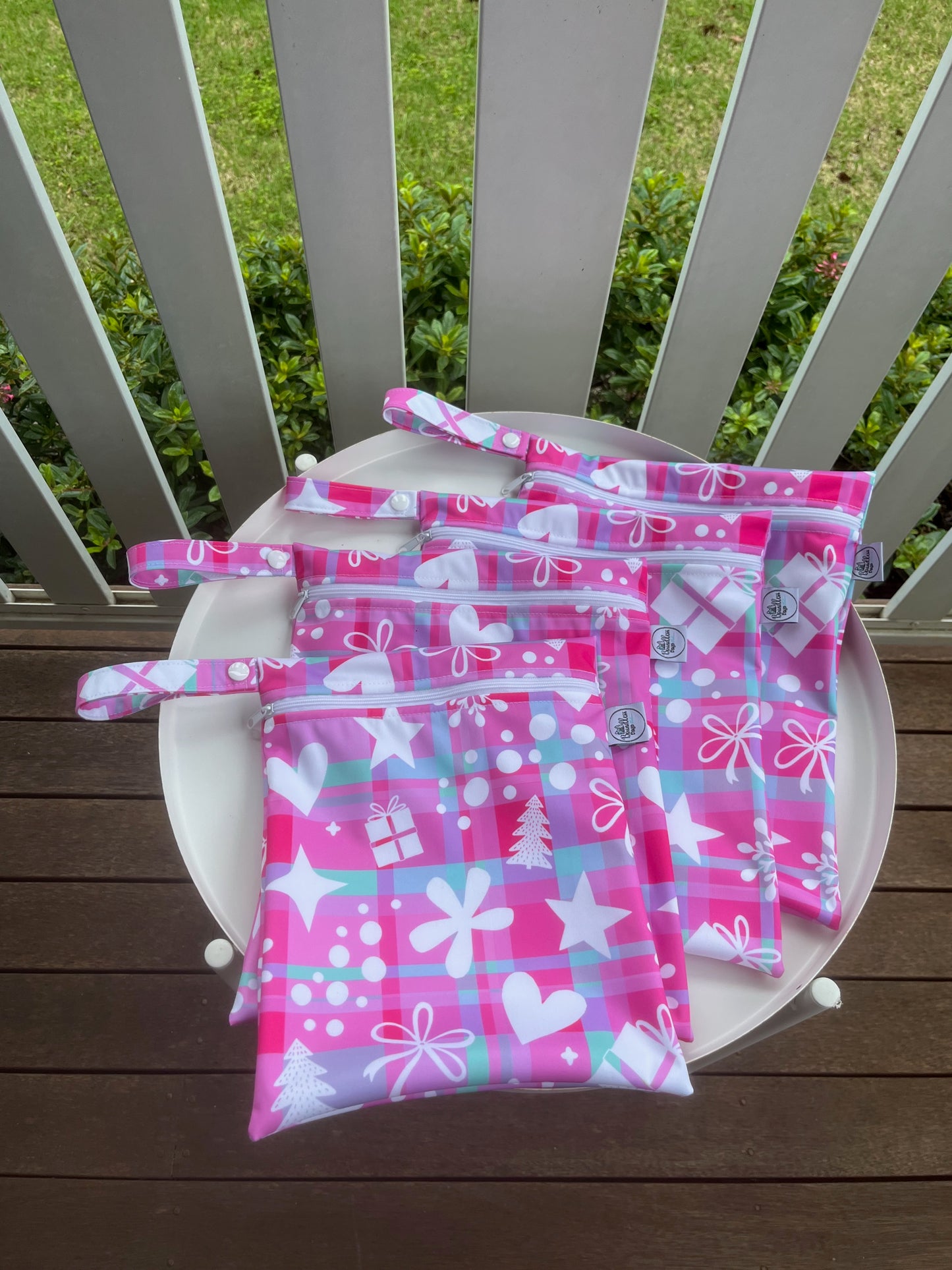 Water-resistant wet bags - Happy Christmas (Wonderland Design Co)