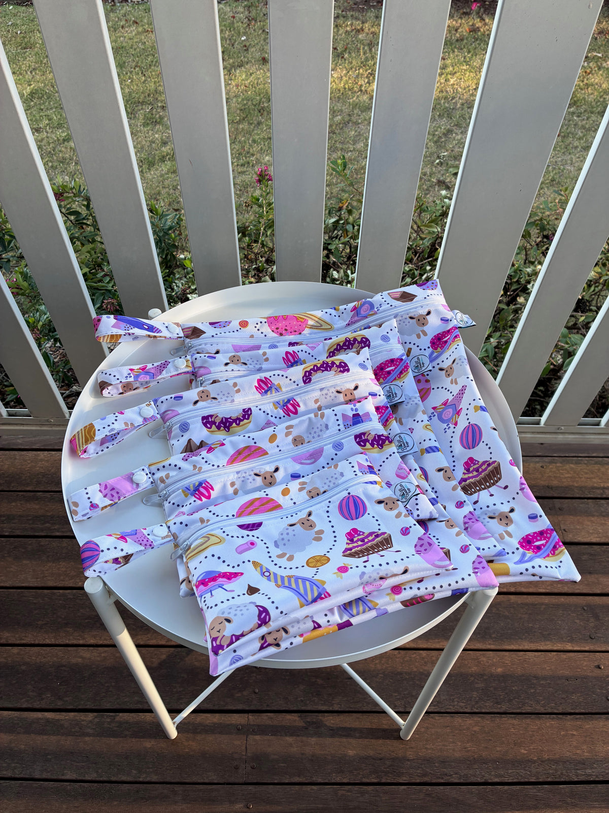 Water-resistant wet bags - Very Sweet Dreams Counting Sheep (Ester Muxune)