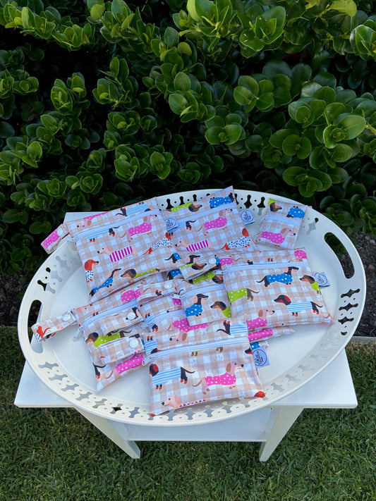 Water-resistant wet bags - Dachshund Run (Walandella Designs)