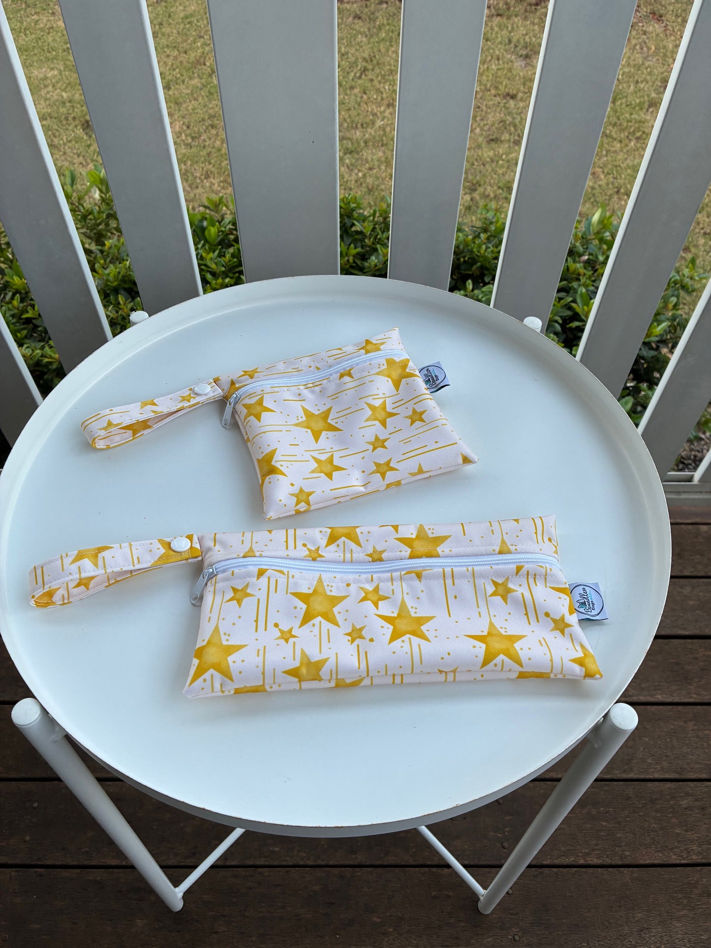 Water-resistant wet bags - Vintage Twinkling Stars (Mitalim Designs)