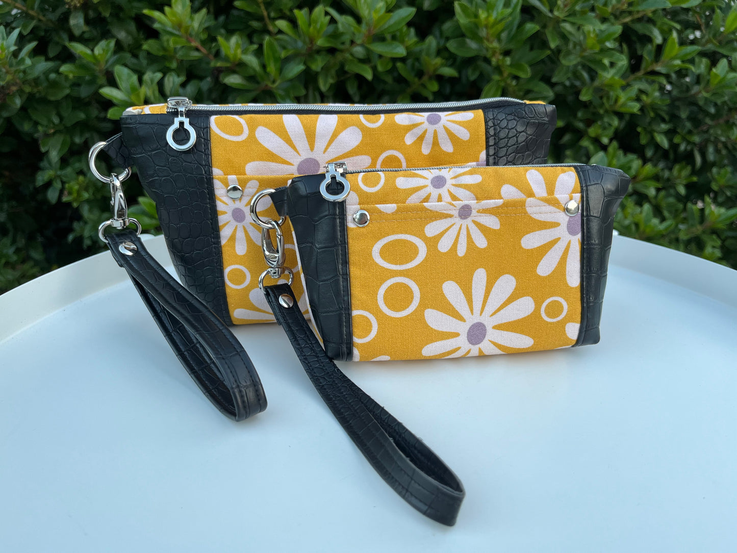 Norfolk Pouch - Funky Daisies Mustard (Anzela Simcock)
