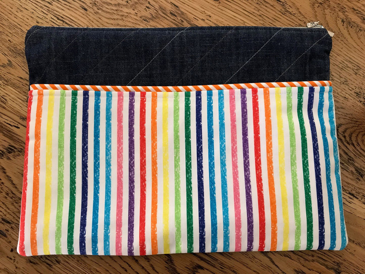 13" Laptop case - Rainbow stripes