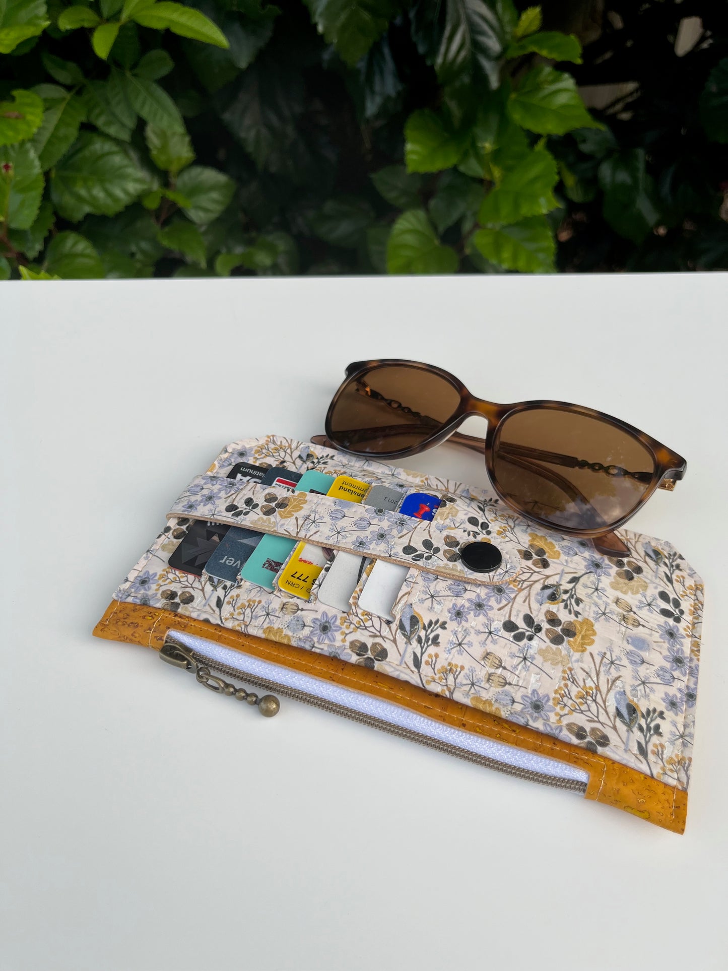 Purse Pal Wallet - Portuguese Cork (White Acorn design coupled with mustard cork)