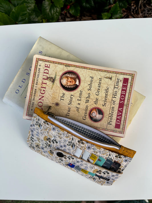 Purse Pal Wallet - Portuguese Cork (White Acorn design coupled with mustard cork)