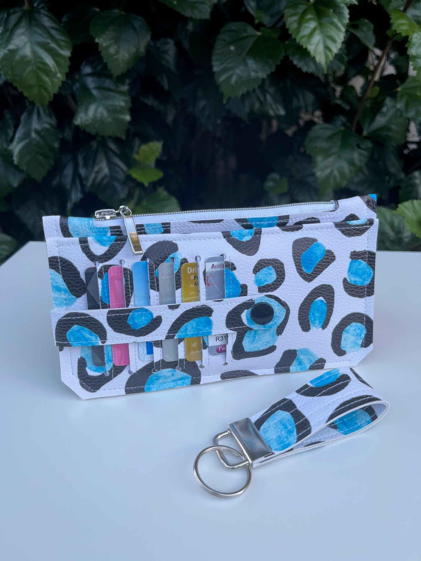 Purse Pal Wallet & Key Fob - Ice Leopard (Cloth Cuts)