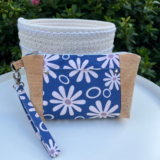 Norfolk Pouch - Funky Daisy Blue (Anzela Simcock)