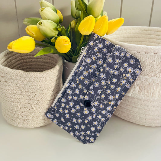 Purse Pal Wallet  & Key Fob - Daisyblu (SMax Fab) - with white snap