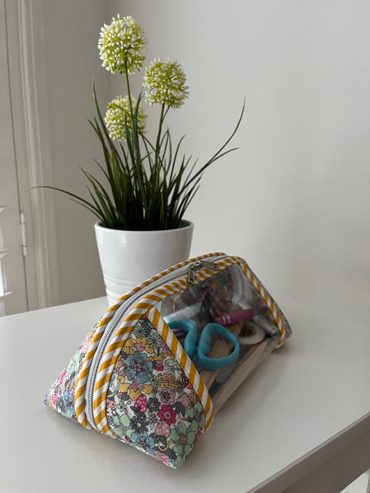 Clearly Trixie pouch - Liberty Floral