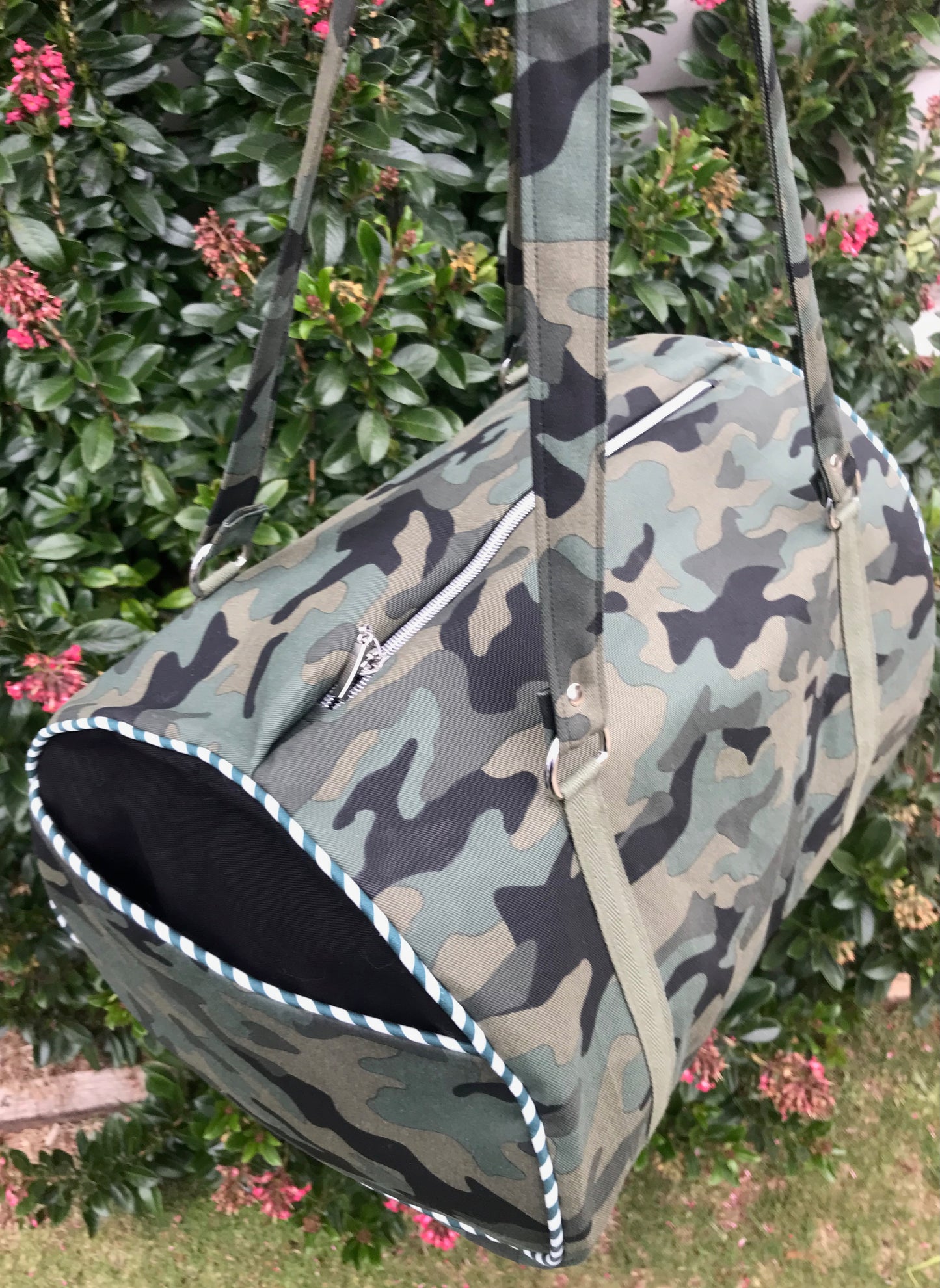 Duffle Bag - Mid Camoflauge
