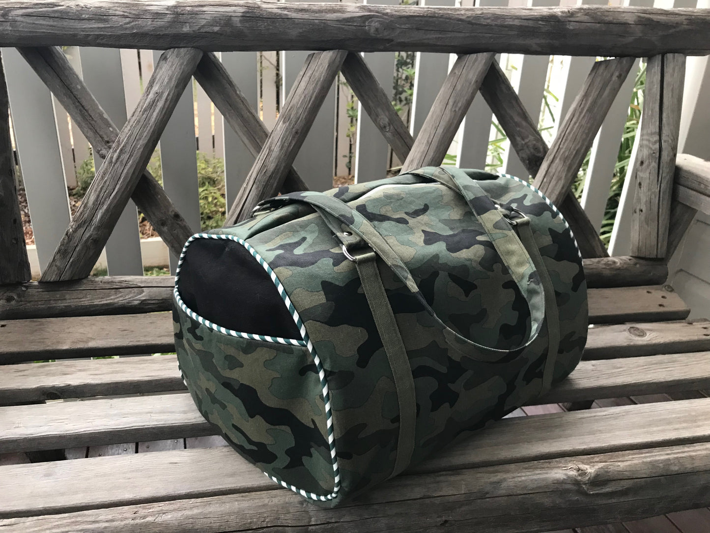 Duffle Bag - Mid Camoflauge
