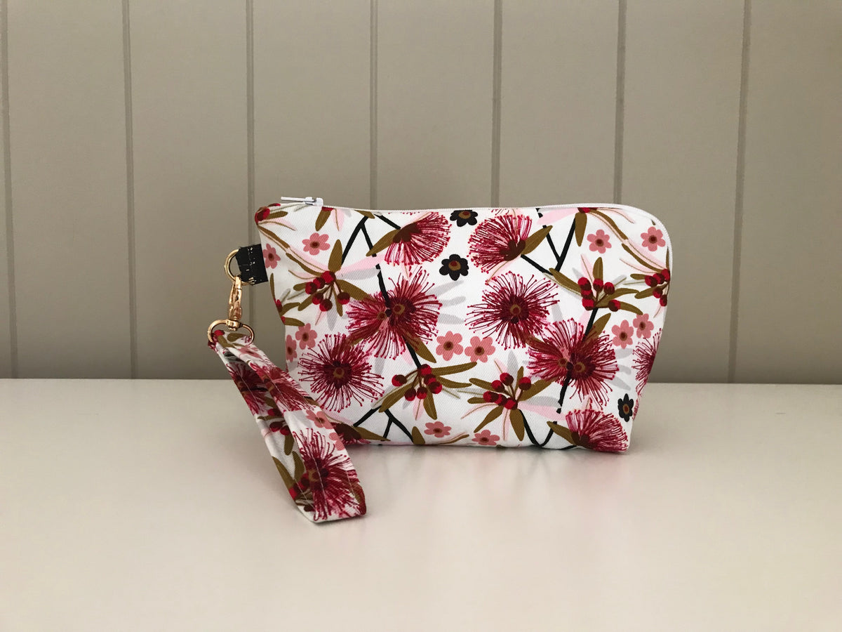 Turnabout Pouch - 'Little Penda’ - designed by Jocelyn Proust