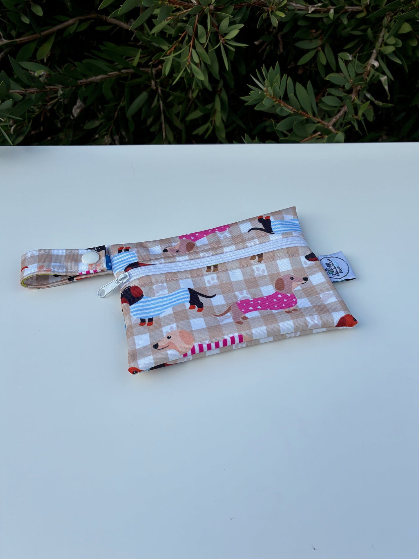 Water-resistant wet bags - Dachshund Run (Walandella Designs)