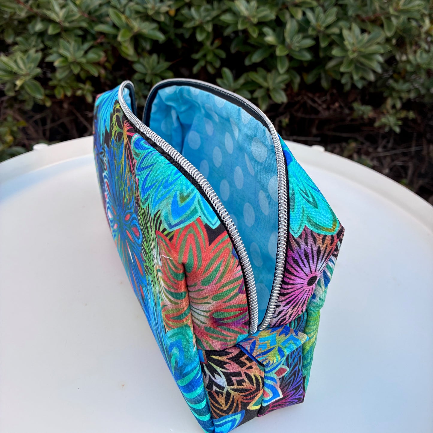 Bilby Pouch - Dazzle (Jason Yenter for In The Beginning fabrics) lined with Grunge Hits The Spot for Moda
