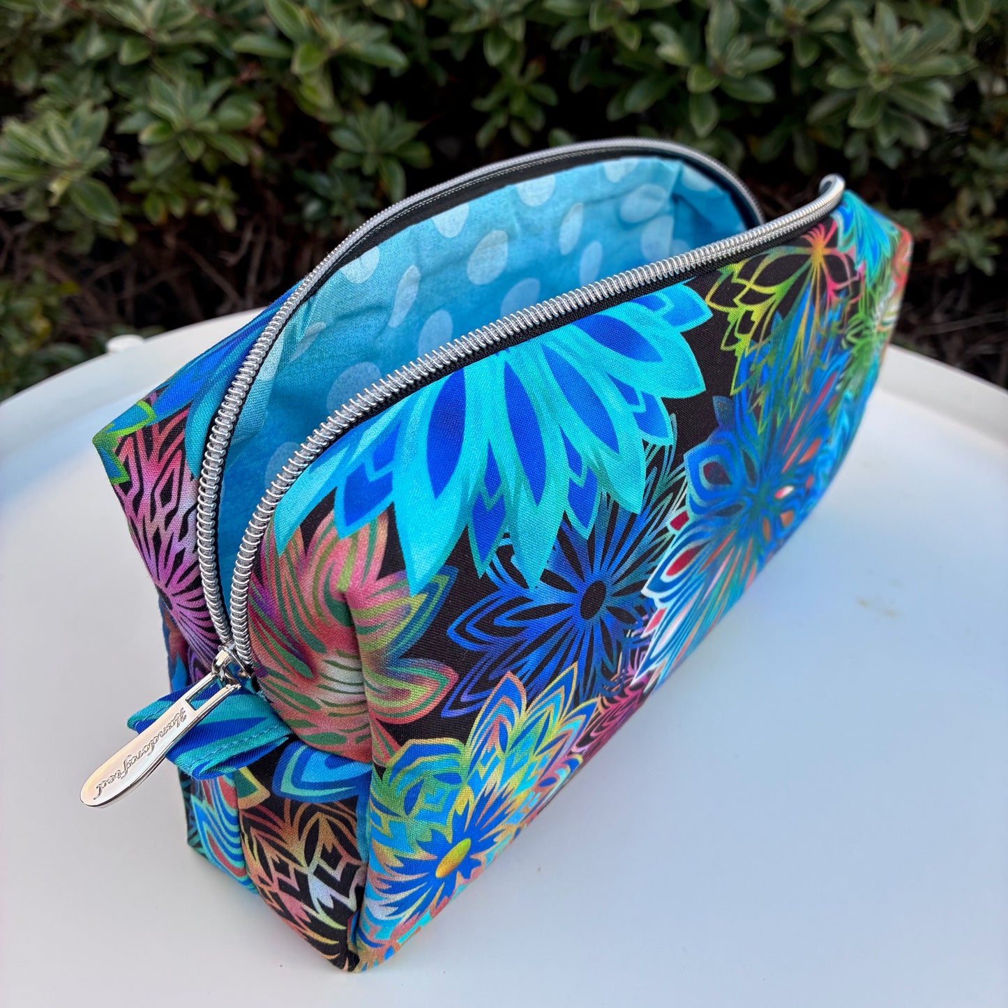 Bilby Pouch - Dazzle (Jason Yenter for In The Beginning fabrics) lined with Grunge Hits The Spot for Moda