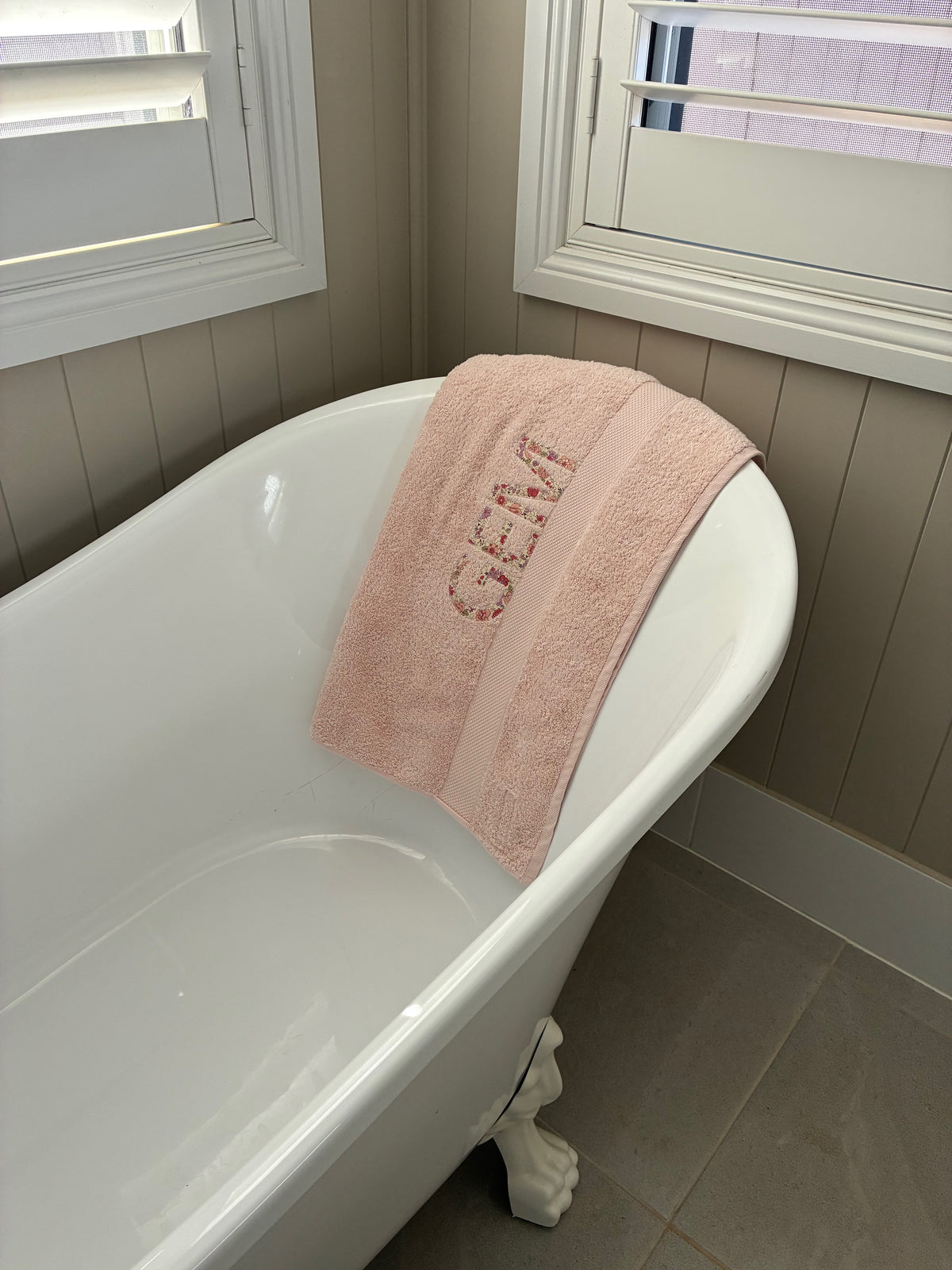 Personalised Bath Towels using Yuwa Live Life Collection for Appliqué