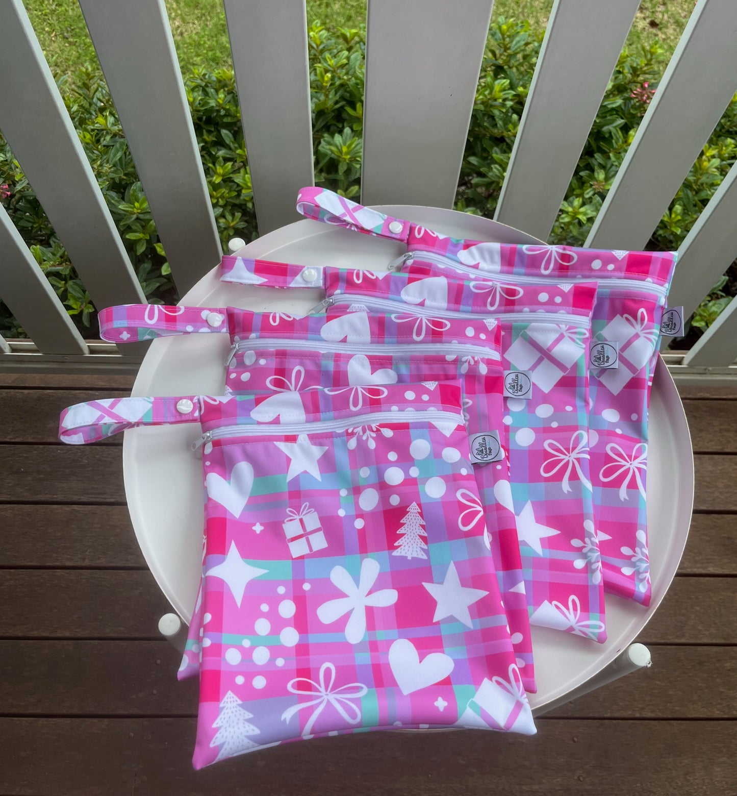 Water-resistant wet bags - Happy Christmas (Wonderland Design Co)