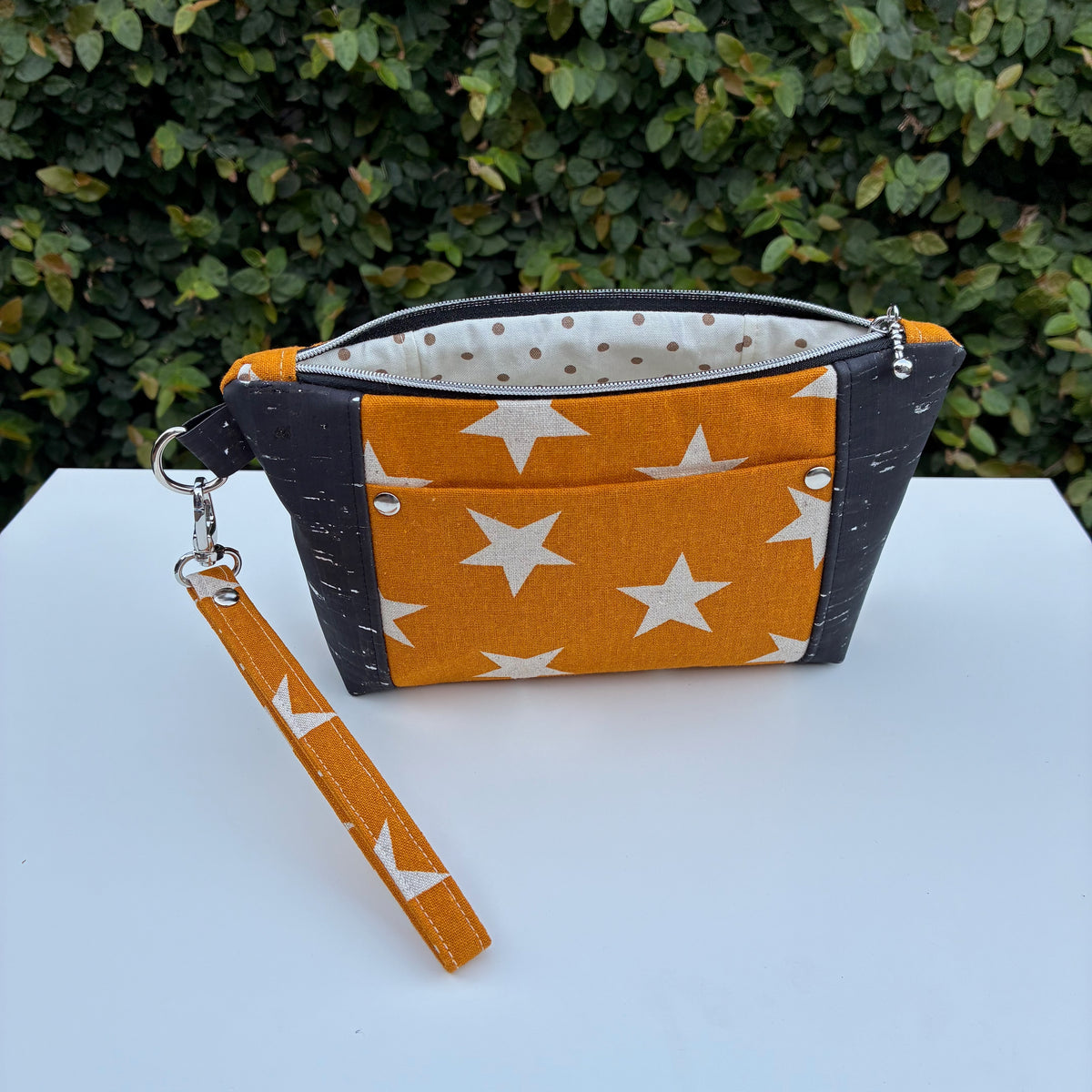 Norfolk Pouch - Natural Stars - Gold (Robert Kaufman: Sevenberry)