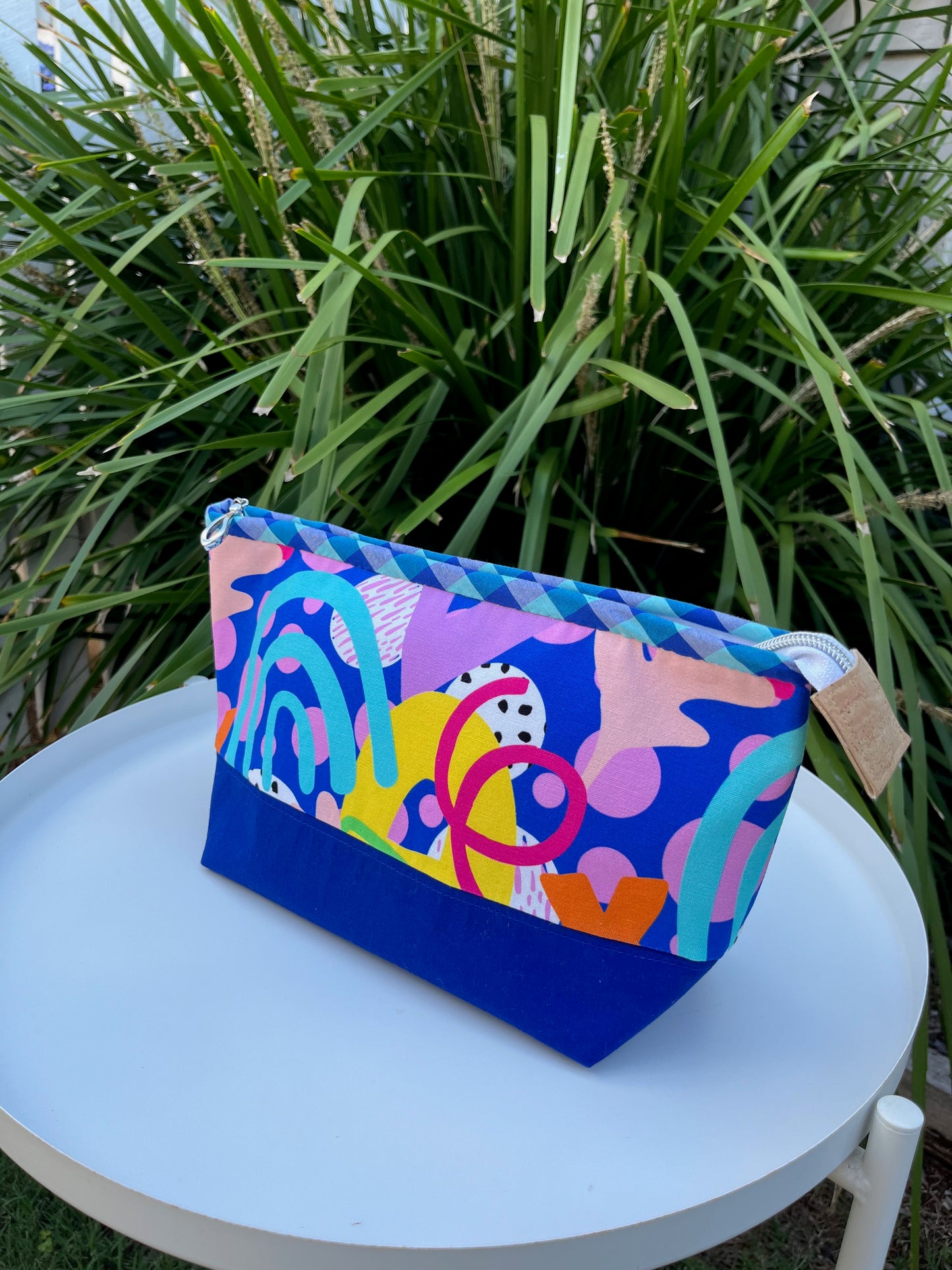 Lola Pouch - C'est La Vie (Wonderland Design Co)