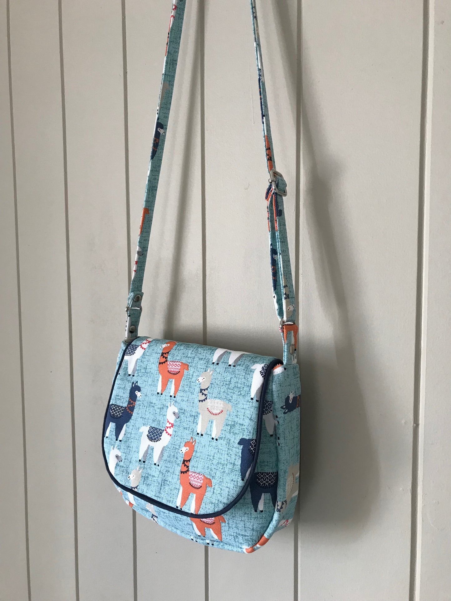 Pinky Promise Bag - Llama